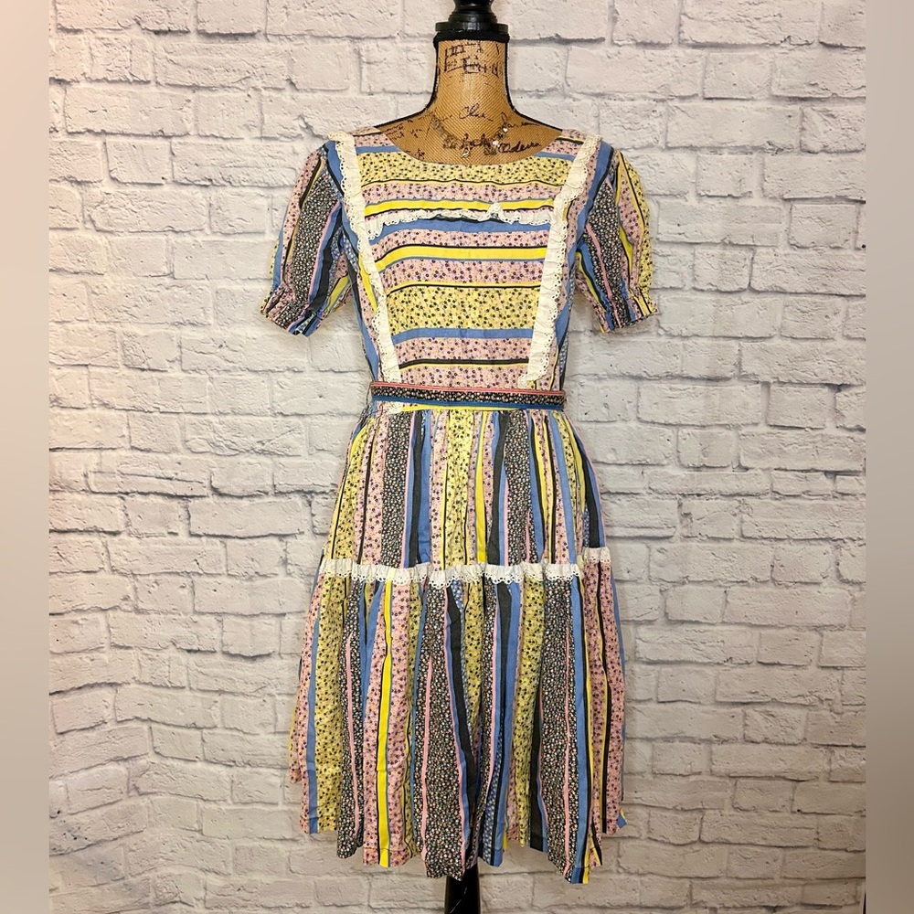 Vintage 50s Dress Rockabilly Full Circle Patchwork Square Dance Lace Cowgirl - Picture 7 of 14
